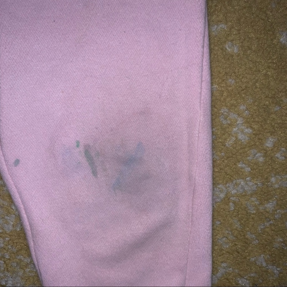 Gap outfit, sweats and shirt - Picture 6 of 9